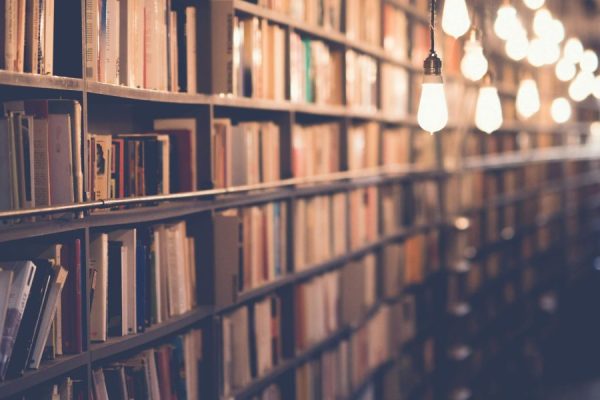 This article explains how short, powerful quotes can change the way we think by acting as memory anchors, cognitive prompts, and self-checks that support metaco...