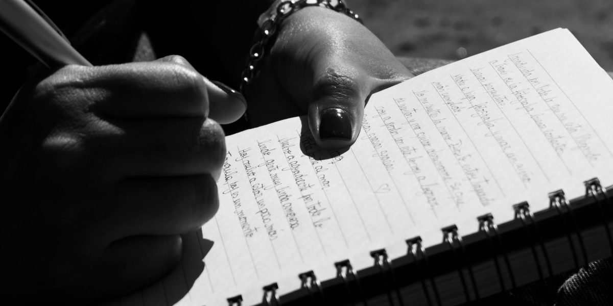 A person engaging in thoughtful reflection, a key part of building a critical thinking habit for continuous improvement.