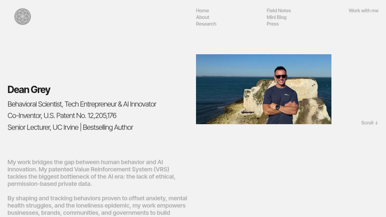 The homepage of Make Meaning Practical, a resource designed to help students apply critical thinking to their studies.